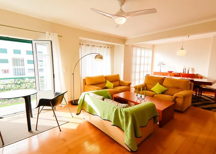 Town Beatrice Flat * Понта-Делгада