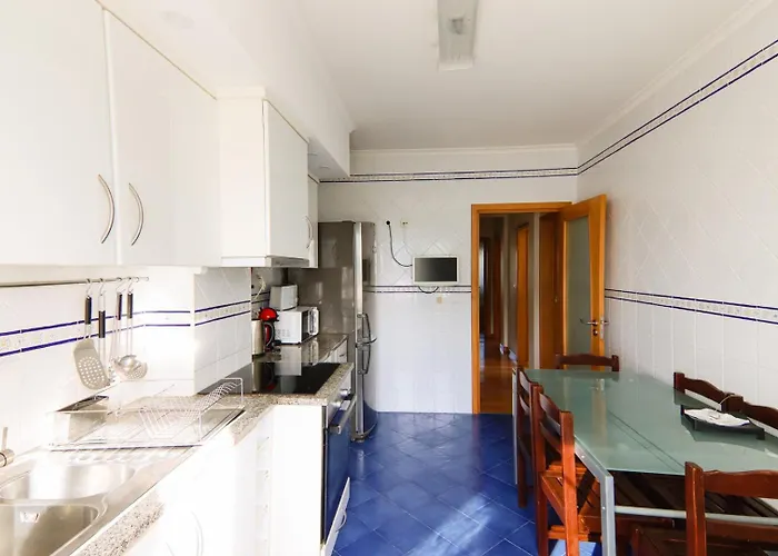 Town Beatrice Flat *